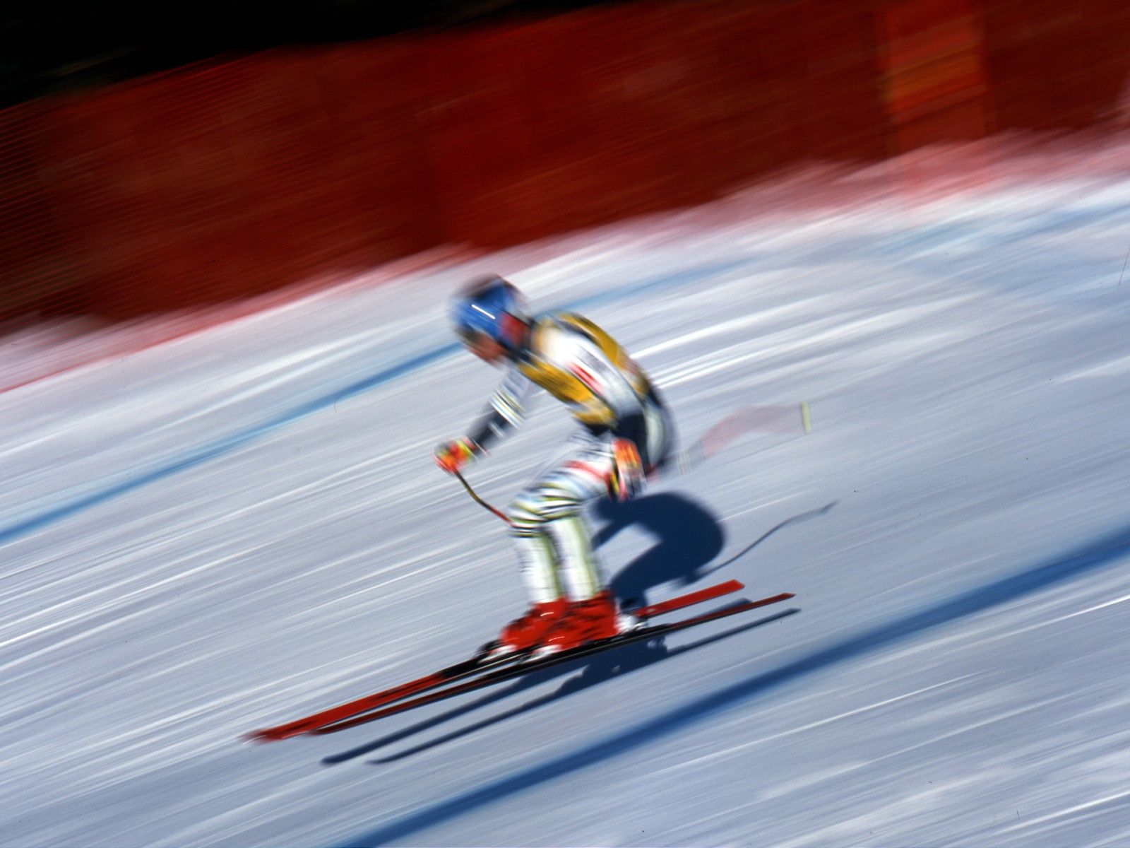 Scatto di uno sciatore sulla Stelvio a Bormio 